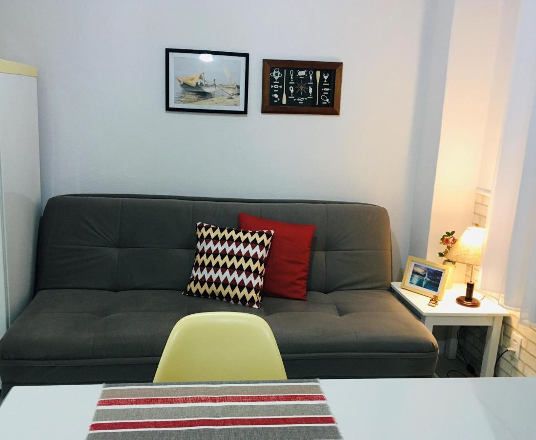 Kitnet Aconchegante Beira Mar. Apartment ซันโตส ภายนอก รูปภาพ